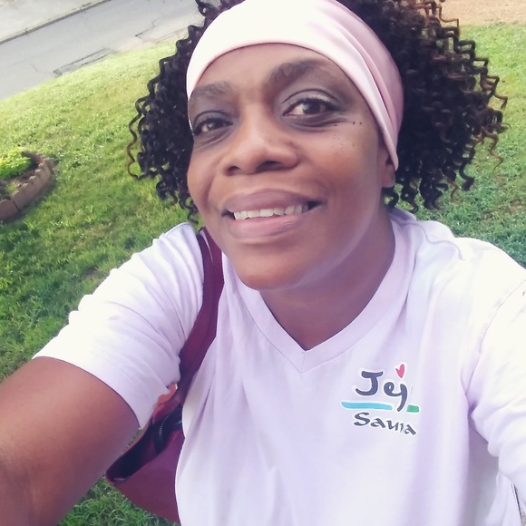 Meet your Posher, Brenda - Picture 1 of 1